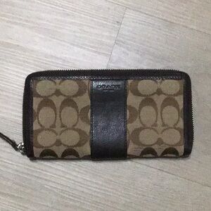Coach Tan & Dark Brown Signature Zip Wallet